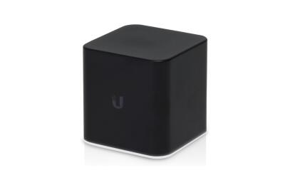 airCube ISP | AP Wi-Fi 2.4 GHz 300 Mbps · PoE Passthrough para CPE airMAX · 4 Puertos Fast Ethernet · Router/AP/Bridge